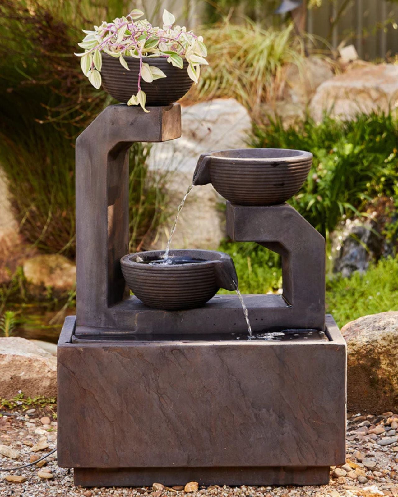 Tierflow - 3 Tiers Bowls Modern Water Feature