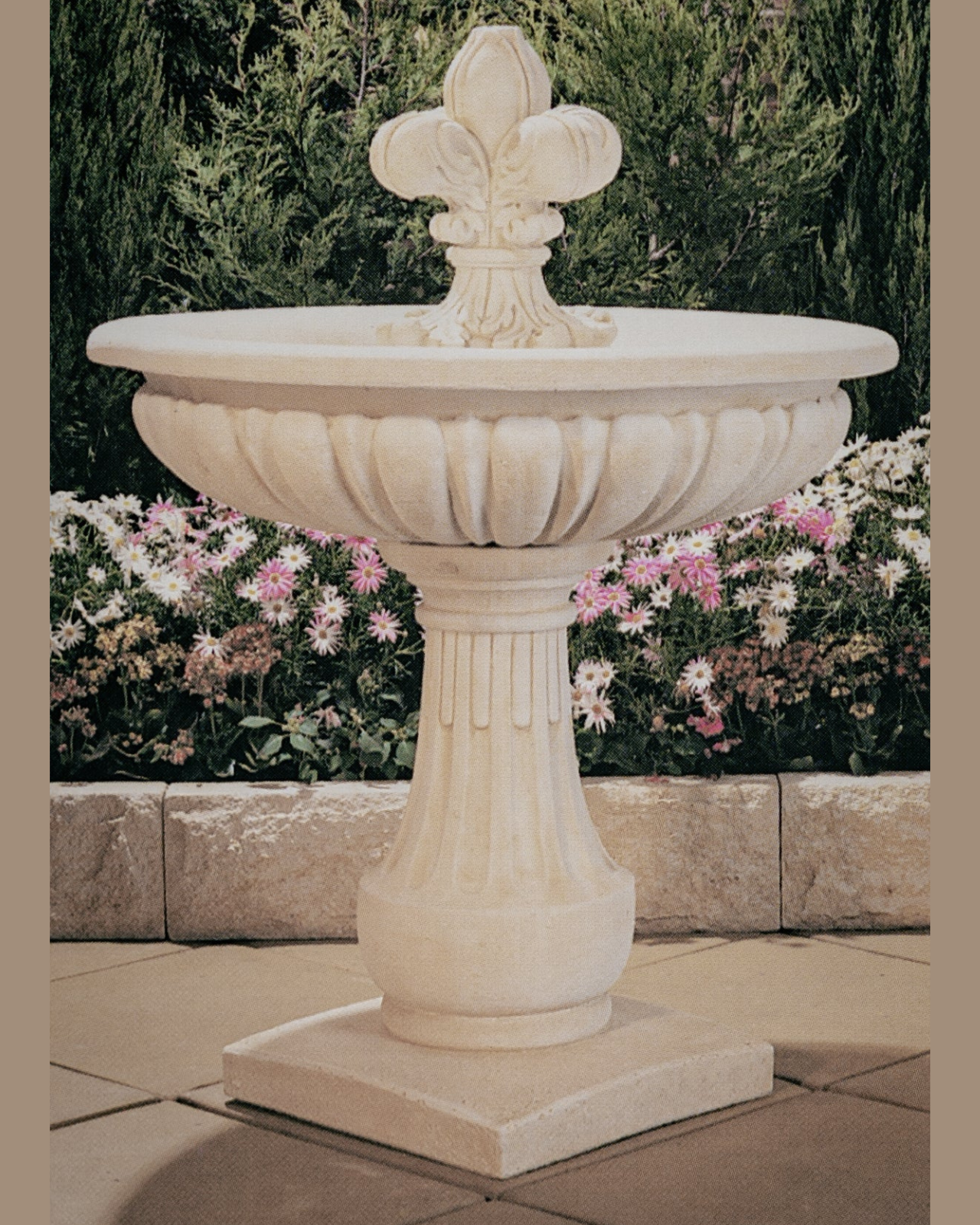 Lira - Concrete Limestone Outdoor Water Feature 119cm