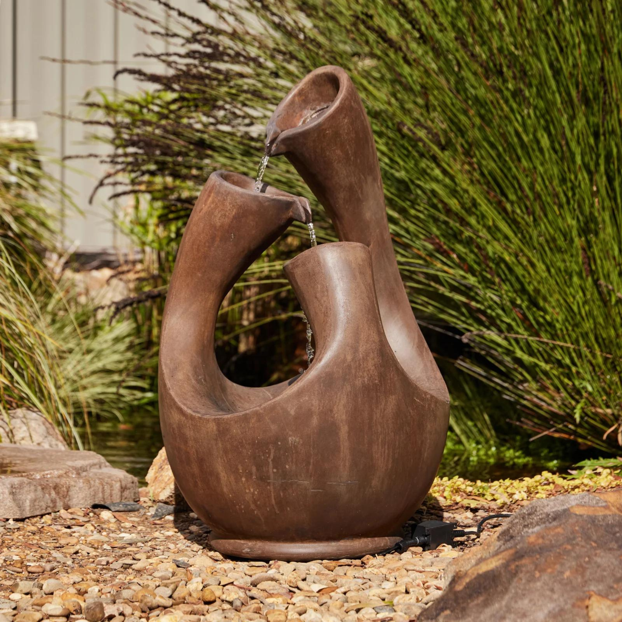 Cirqua - 3 Tier Modern Water Feature