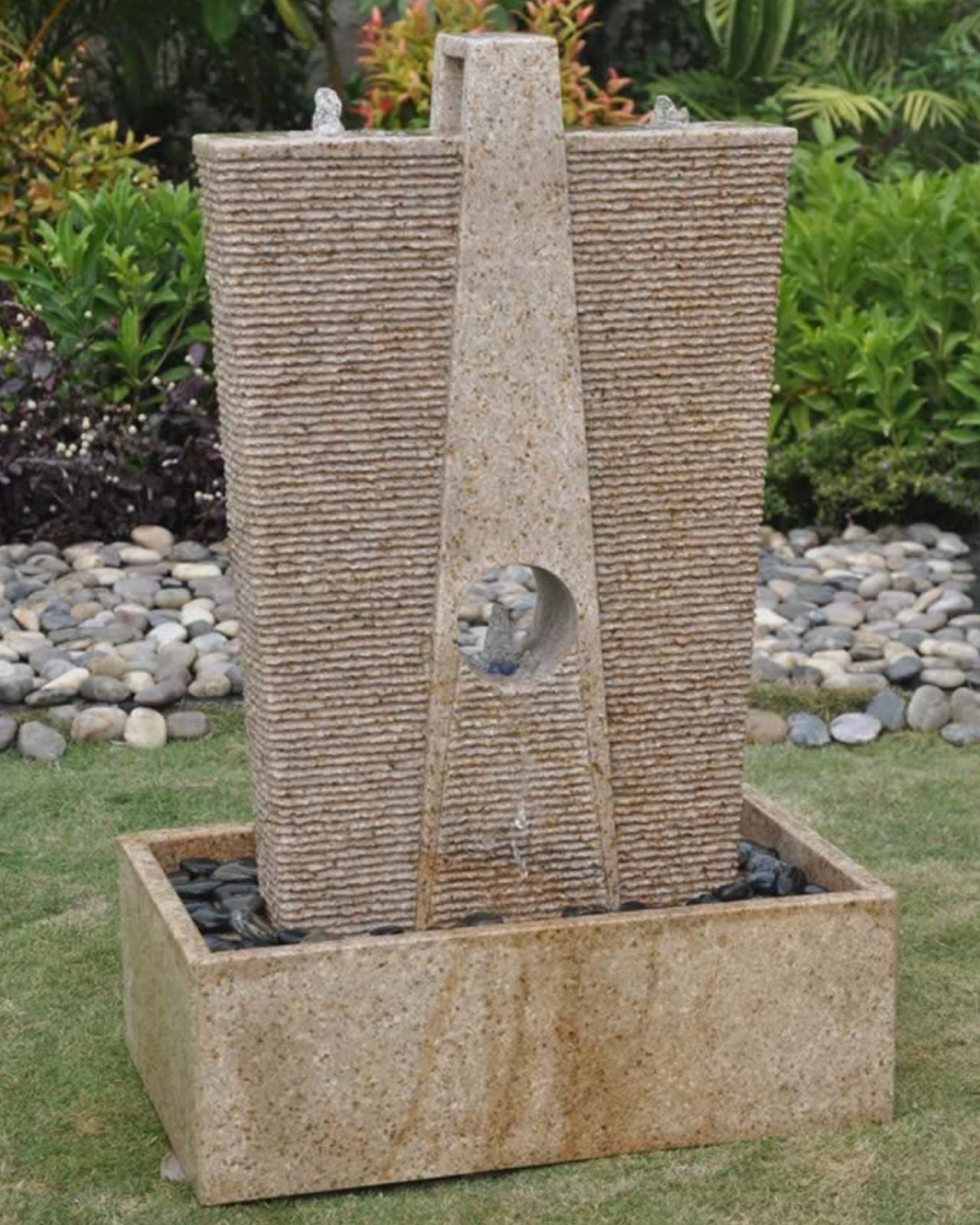 Tessara - Modern Granite Wall Water Feature