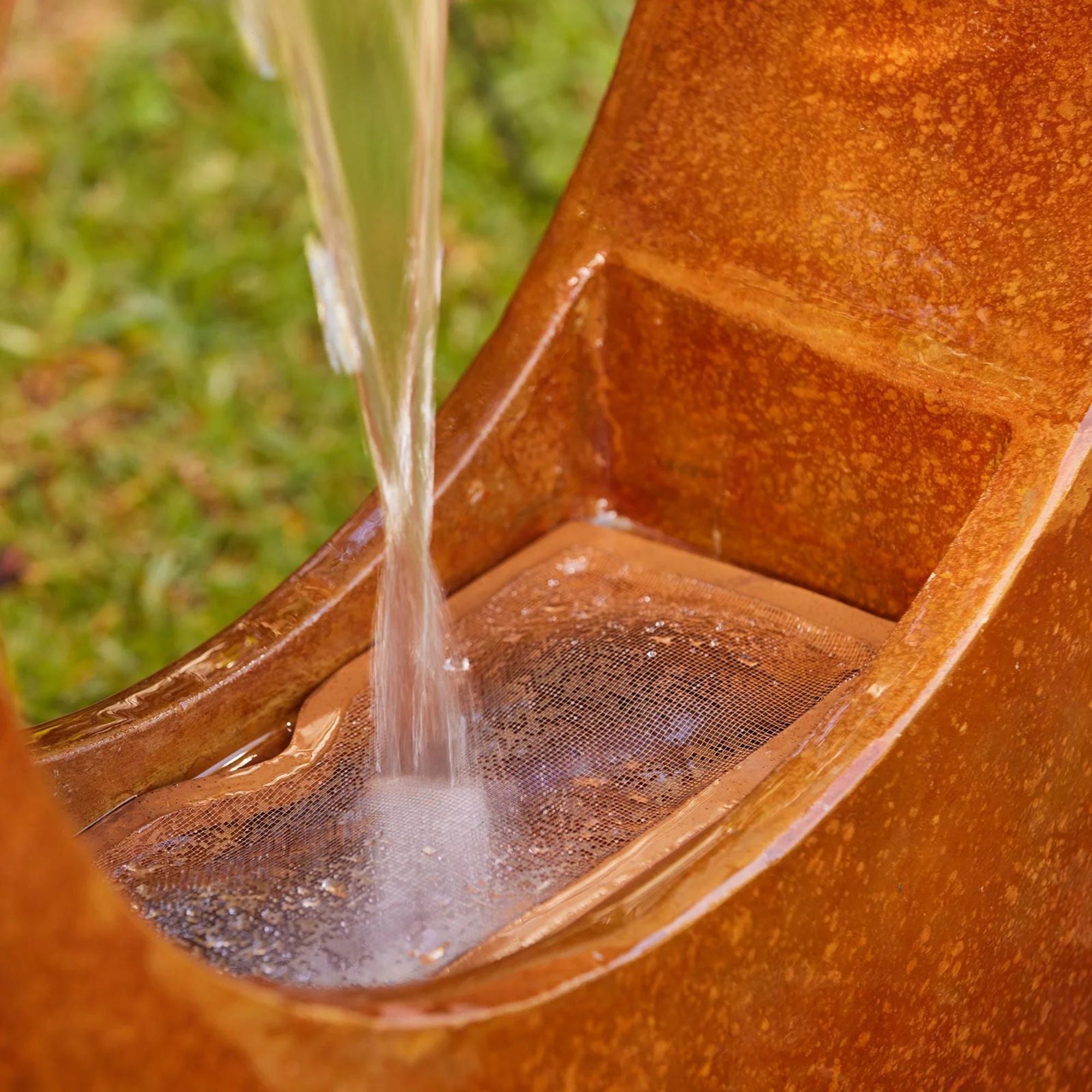 Flowring - Sphere Modern Water Feature