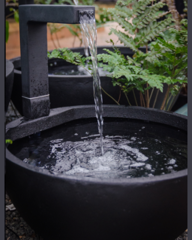 Used Water Feature Venezia - 2 Tier Classic Concrete Water Feature – Water Features Adore